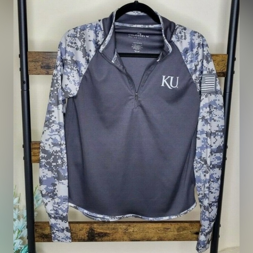 Colosseum KU OHT Digi Camo Grey hooded raglan pullover size XL